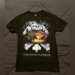 Old Navy Black Metallica 'Master of Puppets' Short Sleeve Tee